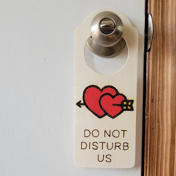 SunFunArt unique "Do not disturb us" woodburning painted hearts door hanger NEW! - Picture 2 of 5